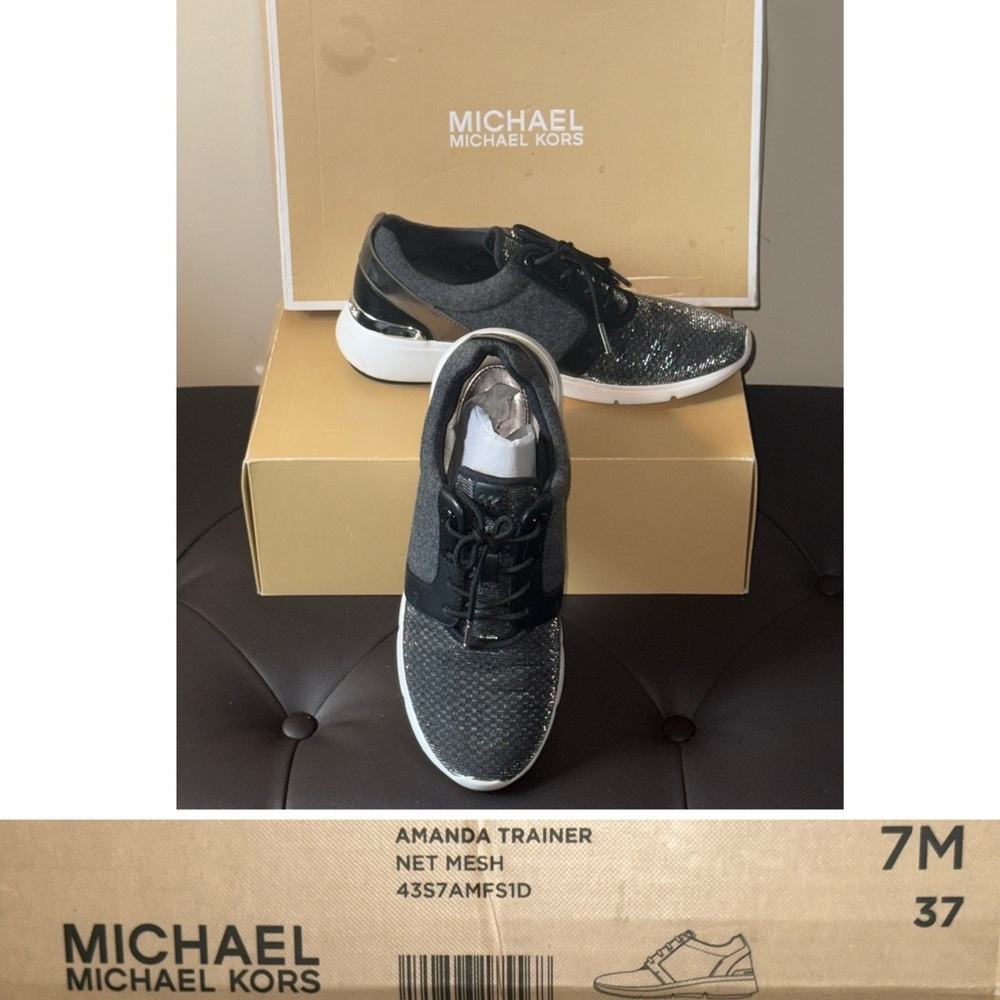 Michael Kors Amanda Trainer in Black and White